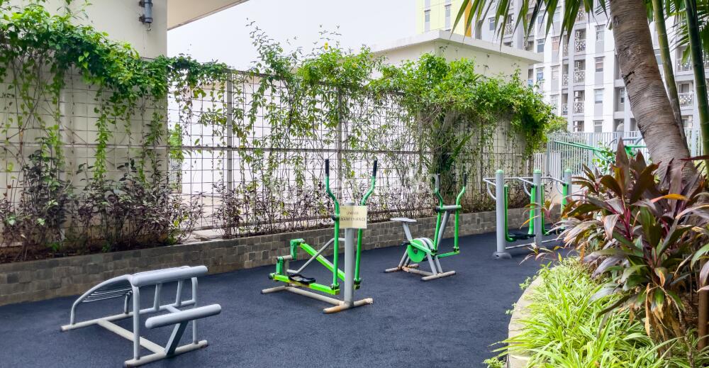 Outdoor Gym - The Springlake Summarecon