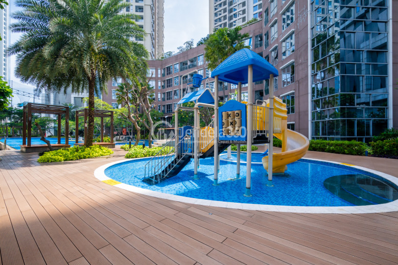 Outdoor Playground - The Mansion Kemayoran Bougenville