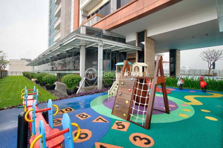 Outdoor Playground - The Mansion at Kemang