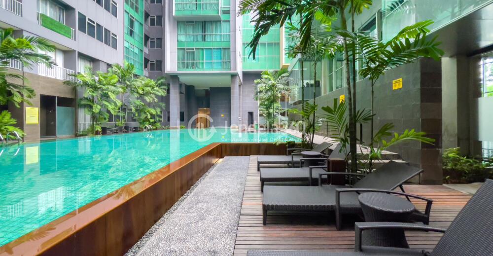 Swimming Pool - Kuningan Place Apartment