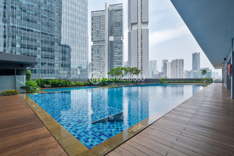 Swimming Pool - The Newton 1 Ciputra Apartment