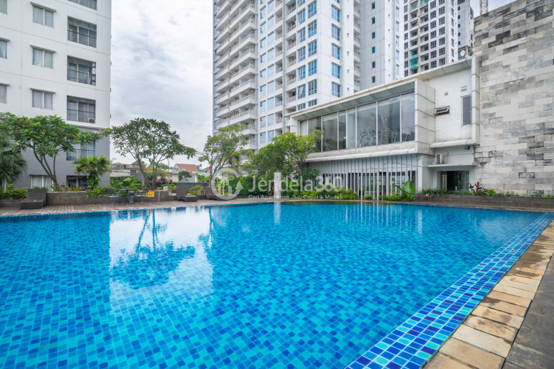 Swimming Pool - Aspen Residence Apartment