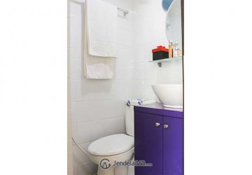 Bathroom Kebagusan City Apartment 2BR View Pool (Utara)