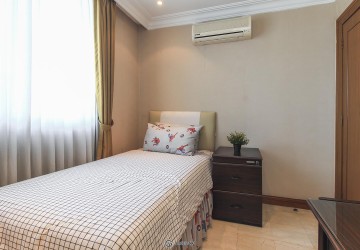 Bedroom 3 Puri Imperium Apartment 3+1BR Fully Furnished