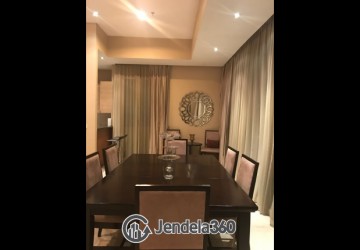 Dining Room High Floor 3BR Apartment with City View at Kuningan Place Apartment