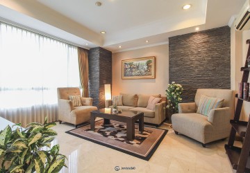 Living Room Puri Imperium Apartment 3+1BR Fully Furnished