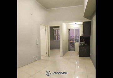 Living Room Season City Apartment 2BR Semi Furnished