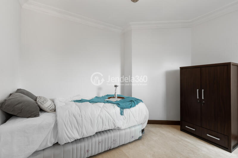 Bedroom 2 Puri Imperium Apartment 2+1BR Tower A