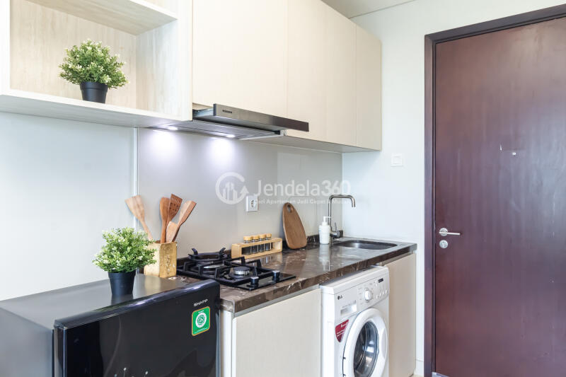 Kitchen Puri Mansion  Studio Fully Furnished