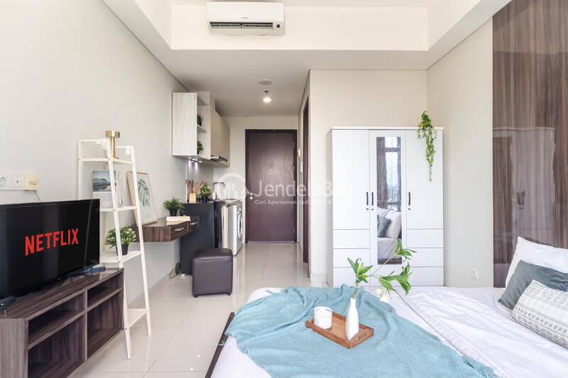 Bedroom Puri Mansion  Studio Fully Furnished