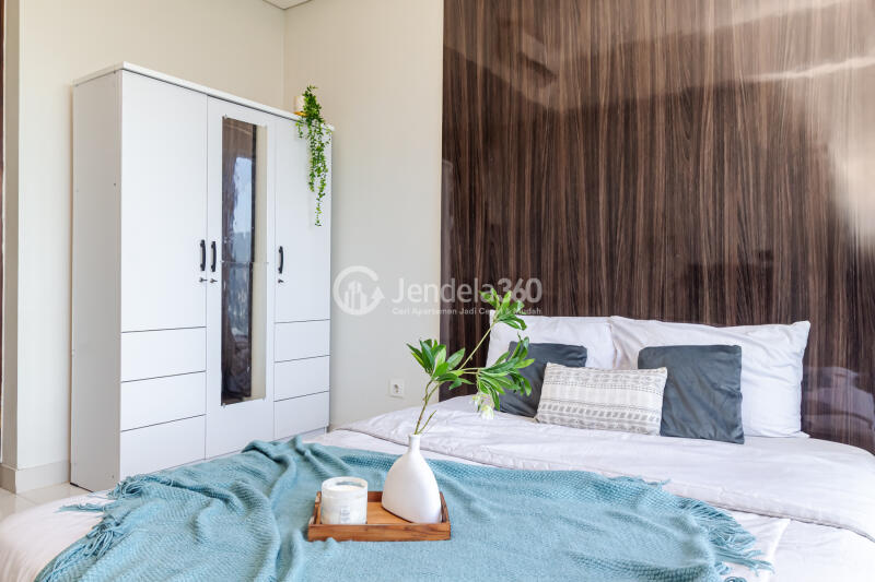 Bedroom Puri Mansion  Studio Fully Furnished