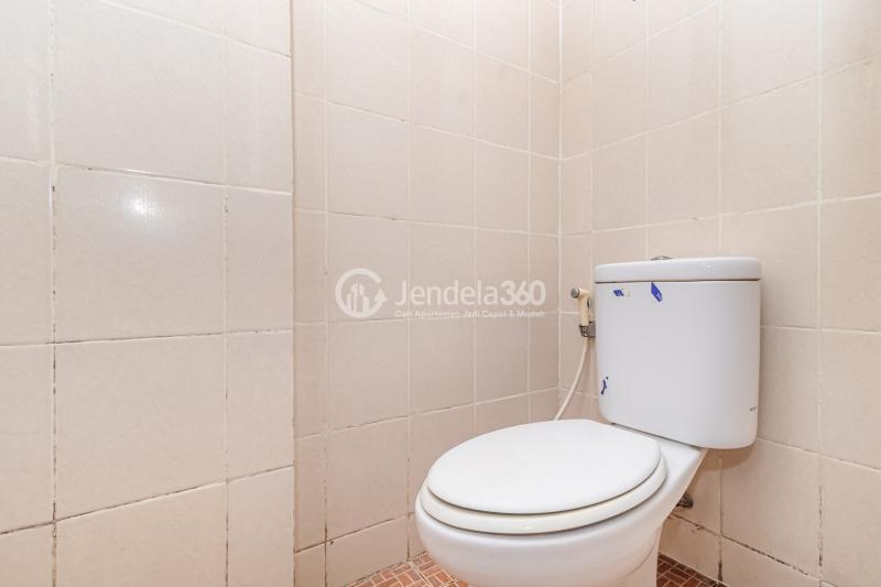 Bathroom Puri Park View Apartment Studio Non Furnished