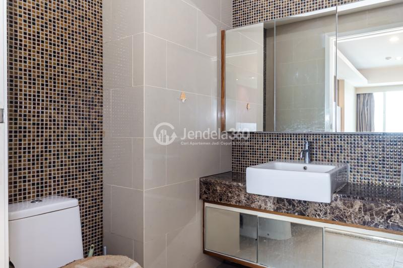 Bathroom Casa Grande Apartment 2BR Fully Furnished