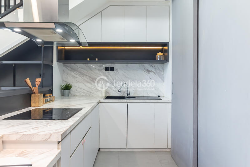Kitchen Studio Apartment with city View at Neo Soho Residence