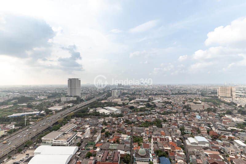 Balcony Well Located Neat 1BR Apartment Near Orang Tua Group Office at Puri Orchard Apartment