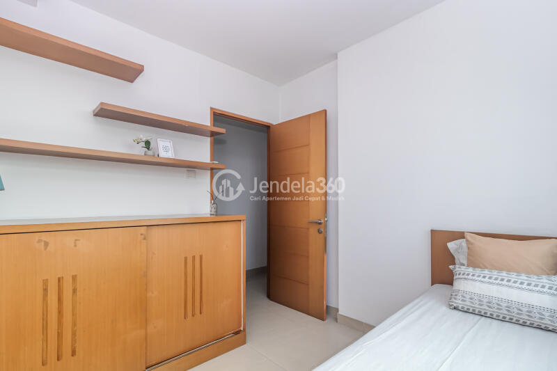 Bedroom 3 3BR Apartment with Golf Area View at Hamptons Park Apartment