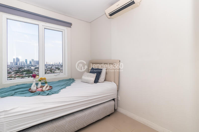 Bedroom 2 2BR Apartment at Metro Park Residence with Marvelous Swimming Pool