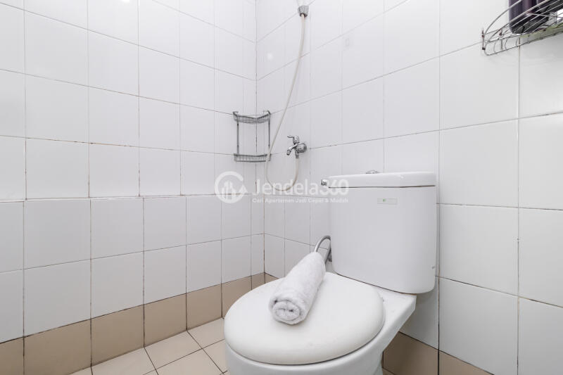 Bathroom Bassura City Apartment 2BR  Furnished