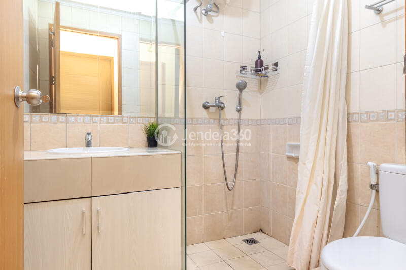 Bathroom An Exclusive, Home Like 2BR Apartment at Hamtons Park Apartment