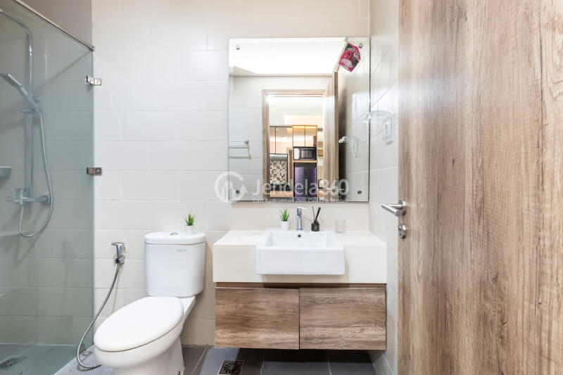 Bathroom Pejaten Park Residence 1BR  Furnished