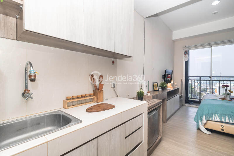 Kitchen Studio Springwood Residence Apartment at Low Floor