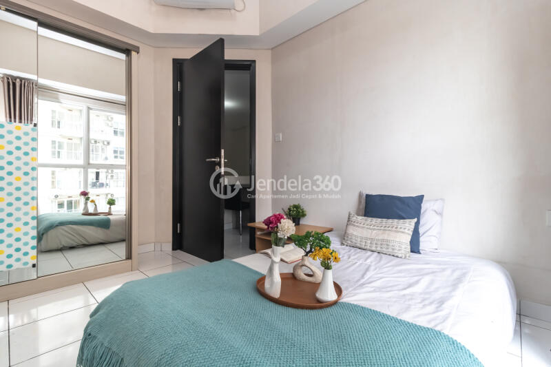 Bedroom 1 Peaceful 2BR Apartment Low Floor with city View at Casa De Parco Apartment