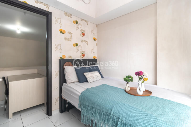 Bedroom 2 Peaceful 2BR Apartment Low Floor with city View at Casa De Parco Apartment