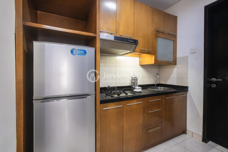 Kitchen Gardenia Boulevard Apartment 2BR Fully Furnished
