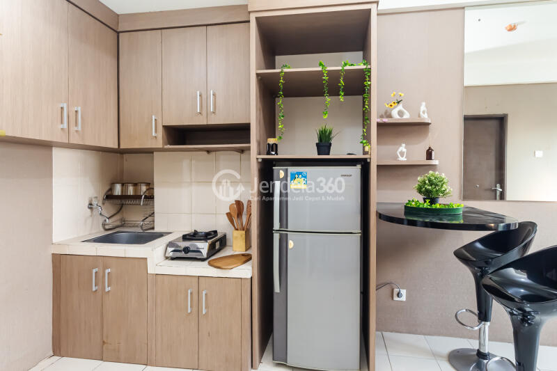 Kitchen Stunning 2BR Apartment Low Floor with City View at Puri Park View Apartment