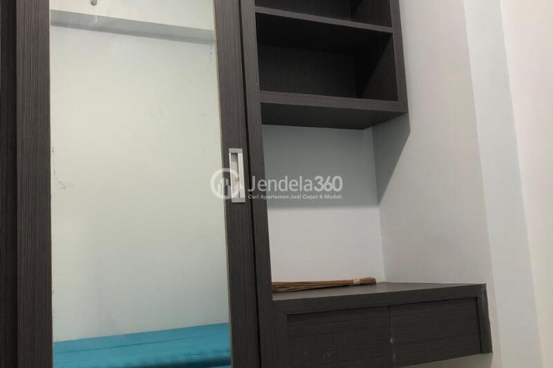 Bedroom 1 Middle Floor 2BR Apartment with Cirt View at Kalibata City Apartment
