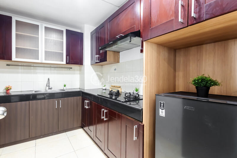 Kitchen Essence Darmawangsa Apartment 2BR View City
