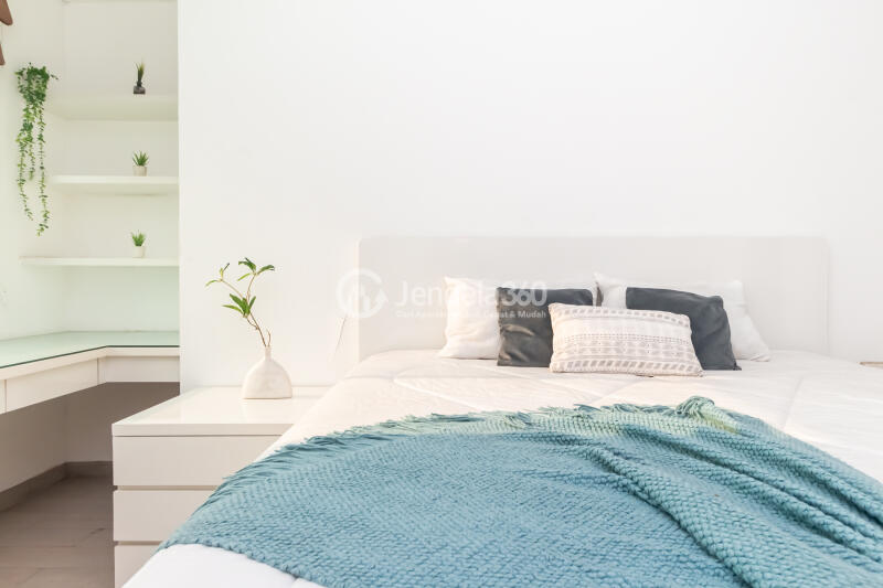Bedroom 1 AKR Gallery West Residence 2BR Fully Furnished