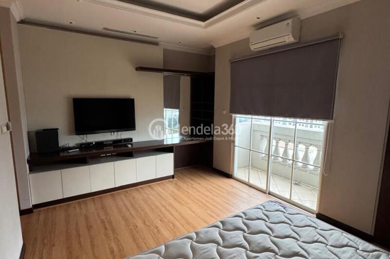 Bedroom 1 Belleza Apartment 3BR Tower Versailes