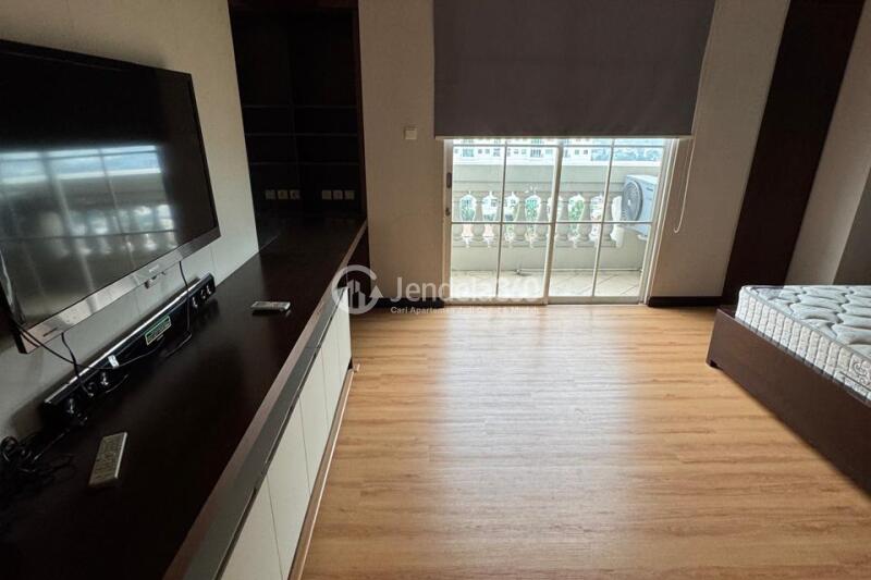 Bedroom 1 Belleza Apartment 3BR Tower Versailes