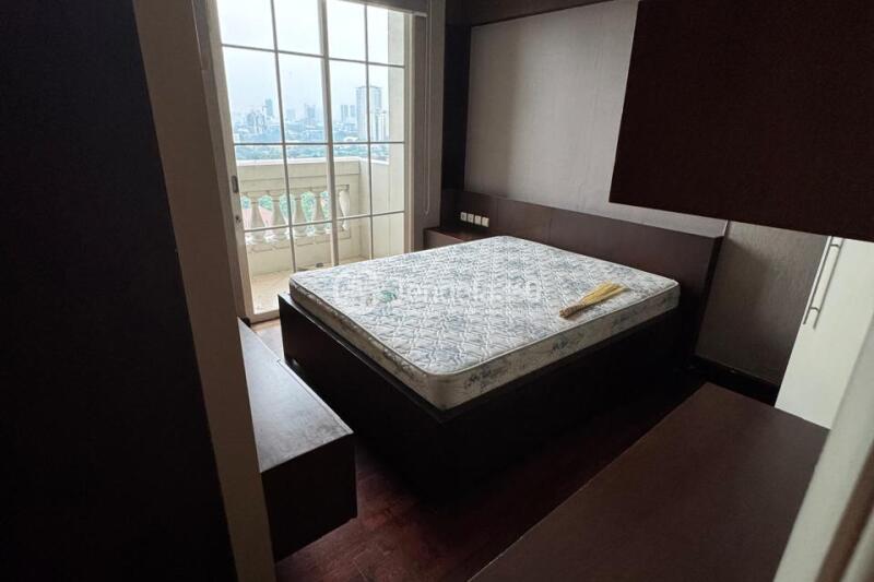 Bedroom 2 Belleza Apartment 3BR Tower Versailes