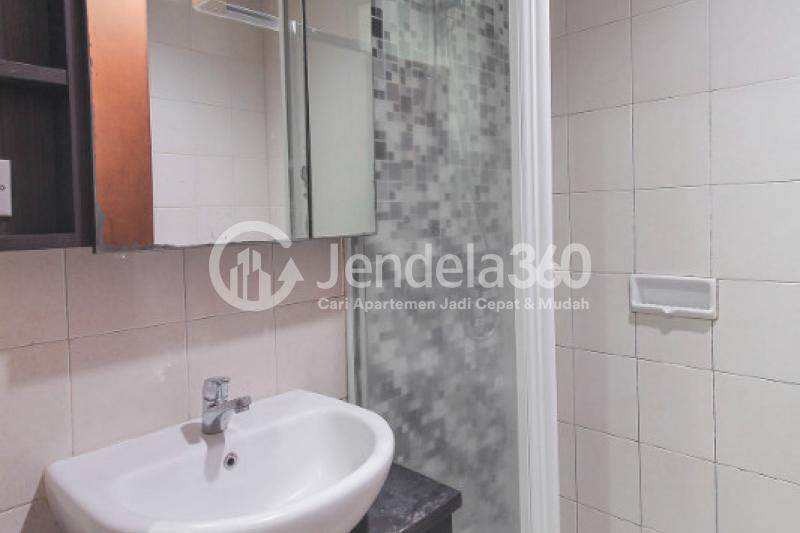 Bathroom Thamrin Residence Apartment 1BR Tower Crysant