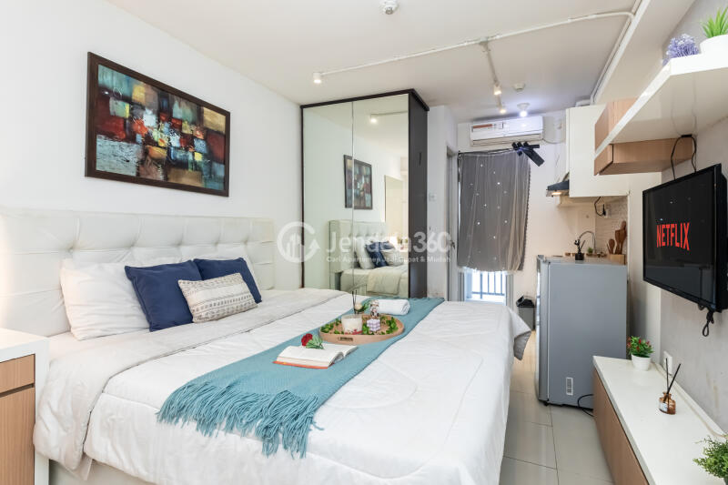 Bedroom Bassura City Apartment Studio View City