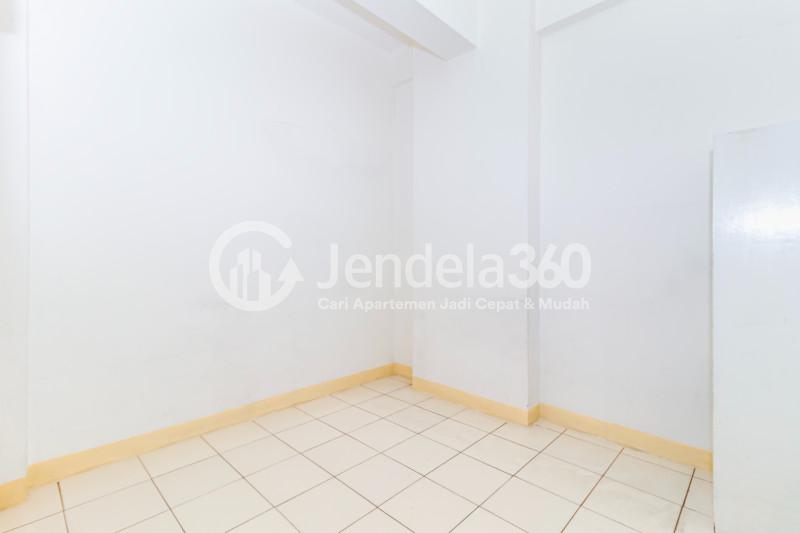 Bedroom 2 Puri Park View Apartment 2BR Tower C