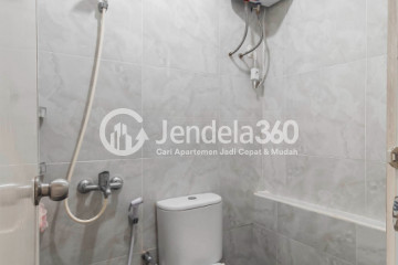 Bathroom Green Park View Apartment 2BR Tower F