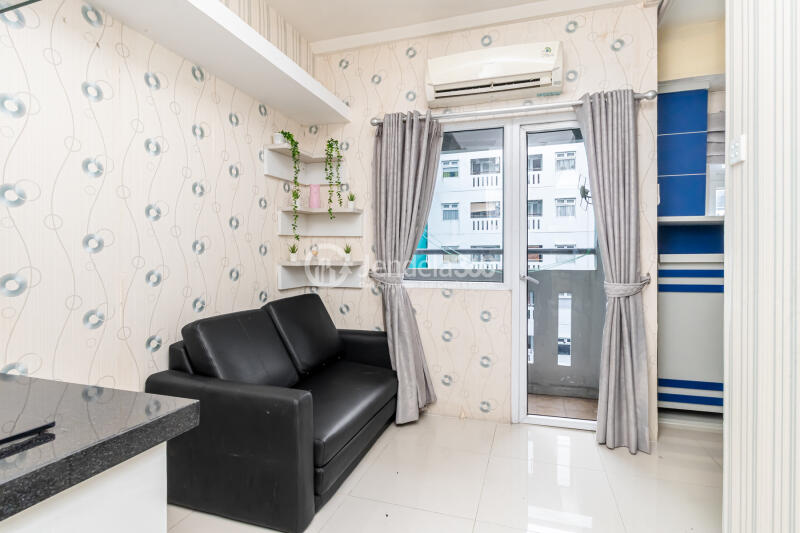 Living Room 2BR Green Pramuka City Apartment at High Floor