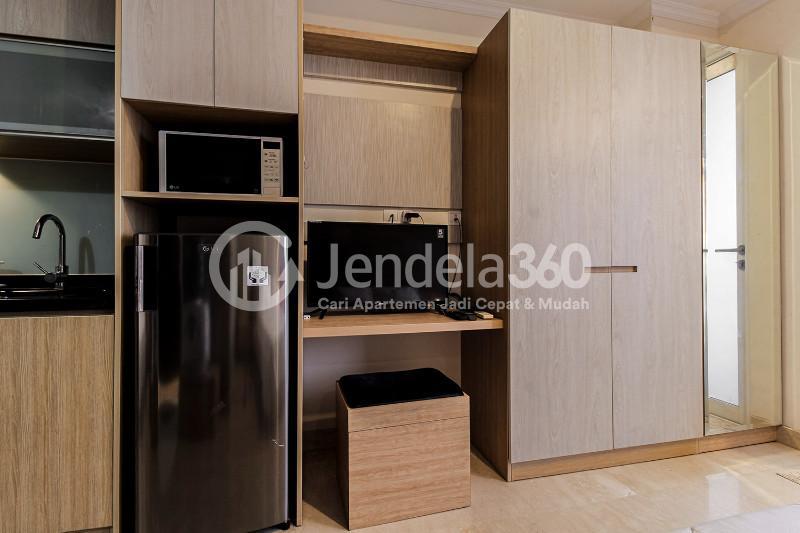Bedroom Menteng Park Studio Fully Furnished