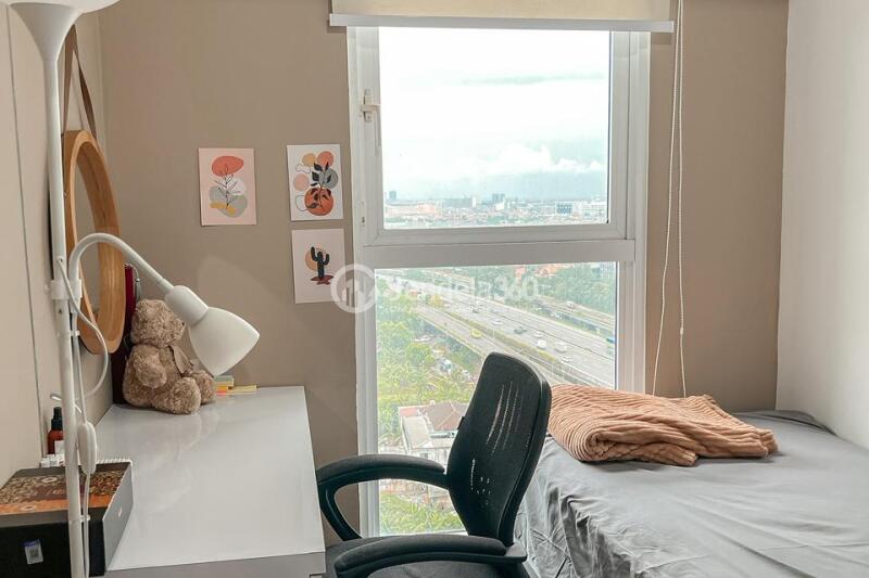 Bedroom 2 The Crest West Vista Puri 2BR Fully Furnished