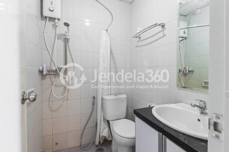 Bathroom Signature Park Grande 2BR Fully Furnished