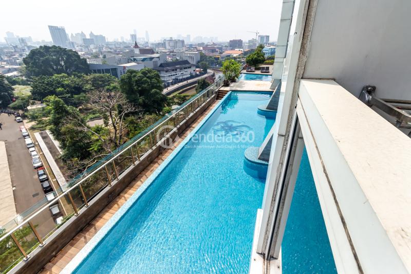 Balcony Menteng Park Studio Fully Furnished