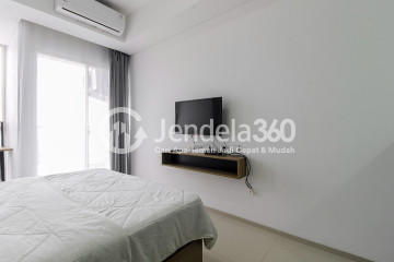 Bedroom Studio Pacific Garden Apartment at Tower C