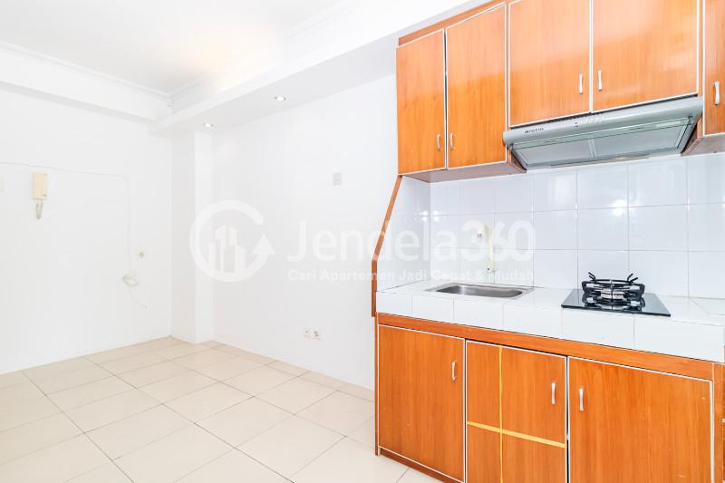 Kitchen Kalibata City Green Palace 2BR Non Furnished
