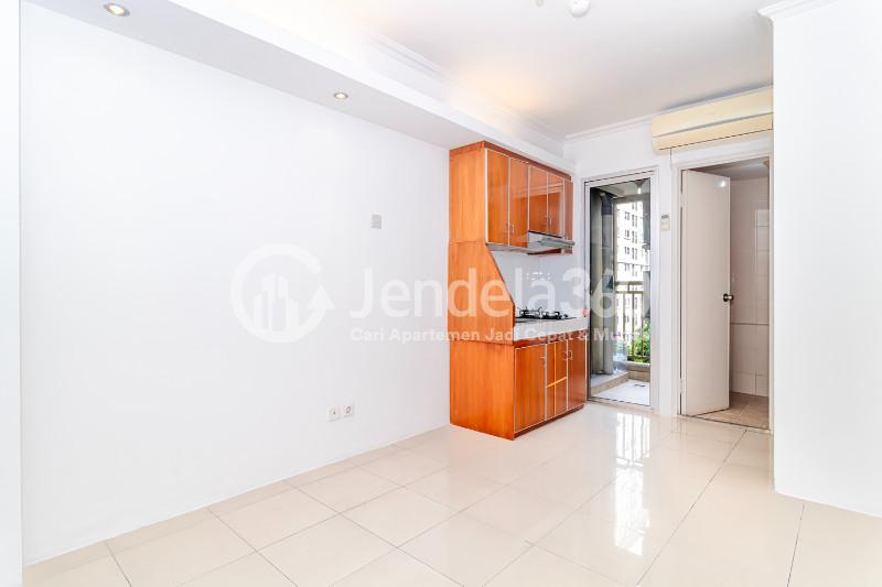 Living Room Kalibata City Green Palace 2BR Non Furnished