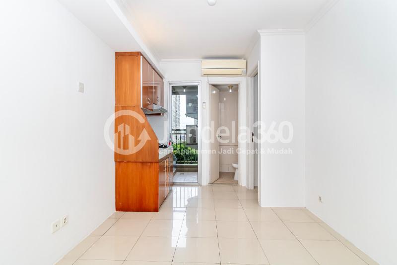 Living Room Kalibata City Green Palace 2BR Non Furnished