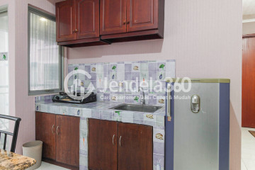Kitchen Sudirman Park Apartment 2BR View Pool