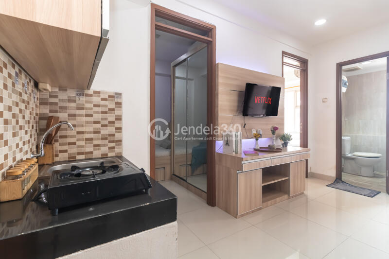 Kitchen Green Park View Apartment 2BR Fully Furnished